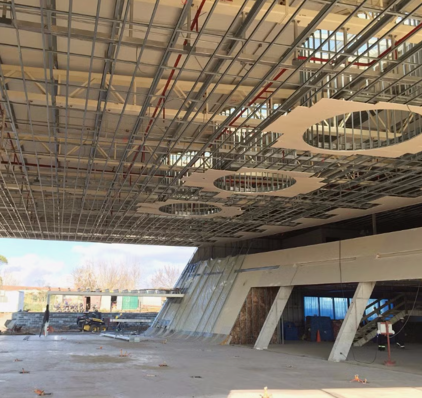 Выставочные залы стальных конструкций