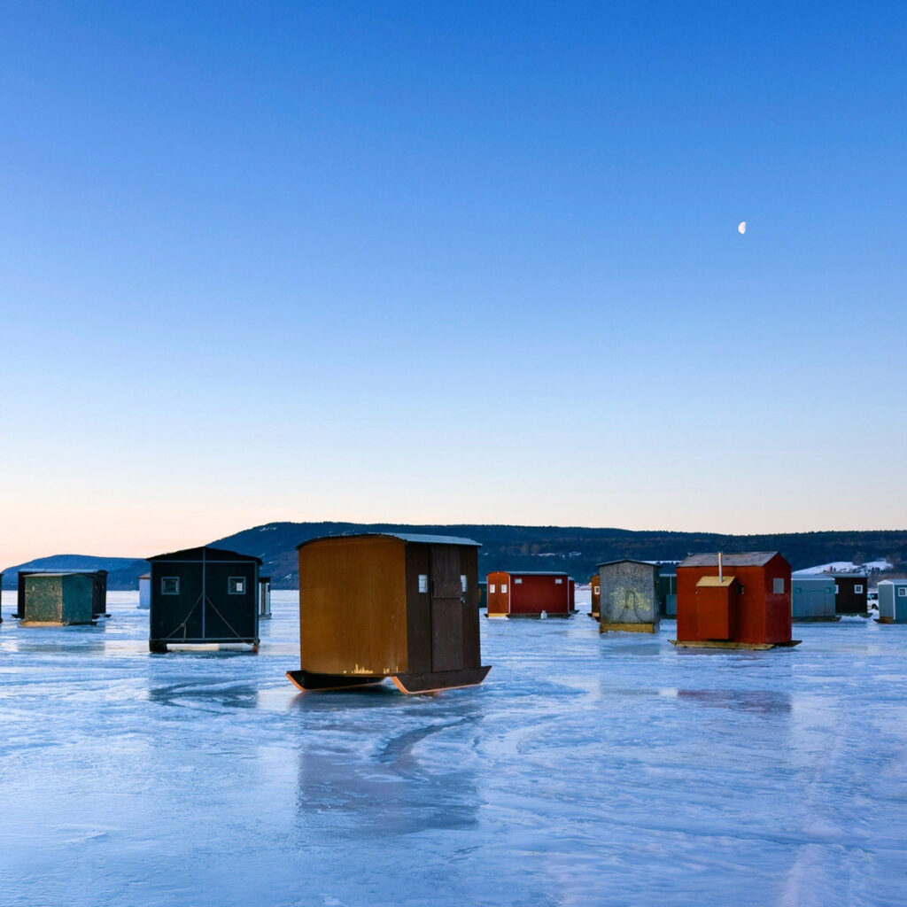 Домик для зимней рыбалки